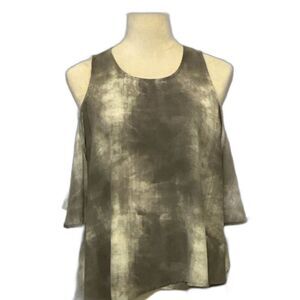 Arielle Blouse Top Women’s Size L Color Green Cold Shoulder Asymmetrical